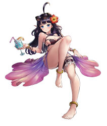 1girl absurdres ahoge anklet bangle barefoot bendy_straw black_hair black_one-piece_swimsuit blue_eyes blush bracelet breasts cleavage commentary cup drink drinking_straw english_commentary eyewear_on_head flower food frilled_thigh_strap fruit full_body gold_anklet hair_flower hair_ornament highres holding holding_cup holding_drink jewelry lagna leg_up lemon lemon_slice long_hair looking_at_viewer medium_breasts mirianne_(king&#039;s_raid) official_alternate_costume official_art one-piece_swimsuit pink_sarong pointy_ears red_flower sarong simple_background smile solo sparkle sunglasses swimsuit thigh_strap wavy_hair white_background