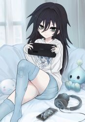1girl absurdres black_hair blue_skirt blue_thighhighs chao_(sonic) cinnamoroll closed_mouth commentary english_commentary expressionless foot_out_of_frame fuwa_fuwa_cinnamoroll green_eyes grey_background hair_between_eyes handheld_game_console headphones highres holding holding_handheld_game_console indoors kuroki_tomoko lerimar long_bangs long_hair long_sleeves looking_at_viewer miniskirt sanrio shirt skirt solo sonic_(series) steam_deck thighhighs watashi_ga_motenai_no_wa_dou_kangaetemo_omaera_ga_warui! white_shirt