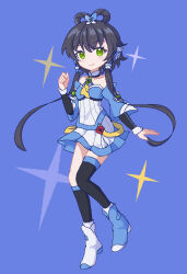 1girl asymmetrical_legwear bare_shoulders black_socks black_thighhighs blue_shoes chinese_commentary detached_sleeves full_body green_eyes grey_hair hair_ornament hair_rings highres jumping long_hair looking_at_viewer luo_tianyi luo_tianyi_v3 pleated_skirt pointzhu purple_background shoes short_hair_with_long_locks skirt smile socks solo thighhighs twintails uneven_legwear vocaloid vsinger_(vocaloid) white_shoes