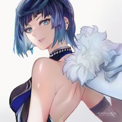 Rule 34 | 1girl, back, back focus, backless outfit, bare back, bare shoulders, blue eyes, blue hair, breasts, commentary, elbow gloves, english commentary, genshin impact, gloves, grey gloves, grin, highres, looking at viewer, medium breasts, pink lips, short hair, sleeveless, smile, solo, upper body, washuu, yelan (genshin impact)