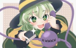 1girl :d absurdres black_hat blurry_edges bright_pupils brown_background commentary_request eyeball glint green_eyes green_hair green_skirt hat highres holding holding_knife holding_phone kitchen_knife knife komeiji_koishi kurohiba looking_at_viewer open_mouth phone shirt short_hair skirt smile solo third_eye touhou upper_body variant_set white_background white_pupils yellow_shirt