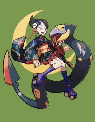 1girl absurdres alternate_costume artist_name black_hair black_sandals blue_eyes blue_socks chinese_zodiac closed_eyes commentary crescent english_commentary eyelashes fangs floral_print floral_print_kimono flower forked_tongue gen_3_pokemon green_background hair_flower hair_ornament half-closed_eyes hand_on_another&#039;s_chin highres japanese_clothes kimono kneehighs long_sleeves marley_(pokemon) nintendo obi open_mouth pokemon pokemon_(creature) pokemon_dppt print_kimono sandals sash scales seviper short_hair simple_background sitting smile snake socks teeth tongue upper_teeth_only vikthor01 white_flower year_of_the_snake