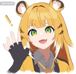 1girl absurdres animal_ear_fluff animal_ears blonde_hair colored_inner_hair fang gloves green_eyes highres jacket ju_fufu long_hair looking_at_viewer multicolored_hair onli720justmao open_mouth shirt shorts skin_fang smile solo tail tiger_ears tiger_girl tiger_tail zenless_zone_zero