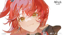 1girl arknights artist_name black_gloves chinese_commentary commentary_request copyright_name earrings exusiai_the_new_covenant_(arknights) fingerless_gloves gloves hand_up highres jewelry looking_at_viewer medium_hair official_art one_side_up portrait red_eyes red_hair shule_de_yu simple_background smile solo white_background