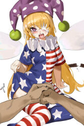 1boy 1girl alternate_legwear american_flag_dress asymmetrical_legwear blonde_hair blood blood_on_face clothes_lift clownpiece dress dress_lift fairy_wings hat heart heart-shaped_pupils highres injury jester_cap long_hair open_mouth oreomanko purple_eyes purple_hat ryona spiked_thighlet symbol-shaped_pupils thighhighs tongue tongue_out touhou white_background wings