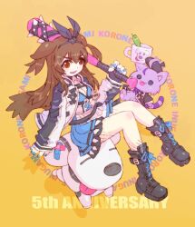 1girl animal_ears anniversary baseball_bat black_boots black_choker black_ribbon blue_dress boots breasts brown_eyes brown_hair character_name choker cleavage dog_ears dog_girl dress fishnet_pantyhose fishnets gradient_background hair_ribbon heart holding holding_baseball_bat hololive inugami_korone inugami_korone_(wonderland) jacket long_hair medium_breasts nakayama_tooru nekomata_okayu nekomata_okayu_(cat) non-humanoid_robot official_alternate_costume open_clothes open_jacket orange_background pantyhose pleated_dress ribbon robot robot_animal robot_dog smile solo spiked_bat virtual_youtuber white_jacket yellow_background