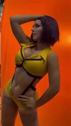 animated artist_request breasts brown_thighhighs cleavage cosplay cosplayer_request cowboy_bebop faye_valentine faye_valentine_(cosplay) female_focus hairband large_breasts navel purple_hair real_life short_shorts shorts solo tagme thighhighs video yellow_shorts