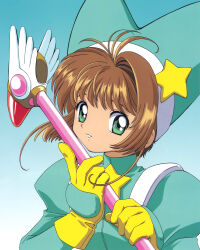 Rule 34 | 1990s (style), 1girl, absurdres, antenna hair, brown hair, cardcaptor sakura, fuuin no tsue, gloves, green background, green eyes, green hat, green shirt, green theme, hair intakes, hat, hat ornament, highres, holding, holding wand, kinomoto sakura, kinomoto sakura (green arrow costume), looking at viewer, official art, parted lips, retro artstyle, shirt, short hair, simple background, smile, solo, star (symbol), star hat ornament, takahashi kumiko, upper body, wand, yellow gloves