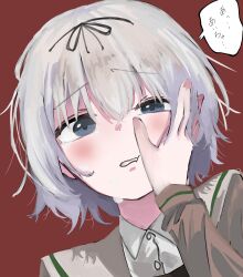Rule 34 | 2girls, :t, absurdres, black bow, blue eyes, blush, bow, brown shirt, collared shirt, commentary request, grey hair, hair bow, hanamura hinako, highres, izu mijinko, kitanai kimi ga ichiban kawaii, long sleeves, multiple girls, parted lips, red background, sailor collar, sezaki airi, shirt, short hair, simple background, speech bubble, tears, translation request, white sailor collar, yuri