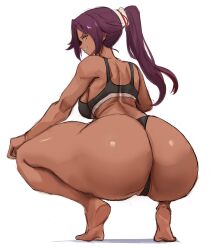 1girl ass ass_focus back backboob bare_shoulders black_panties black_sports_bra bleach breasts curvy dark-skinned_female dark_skin from_behind highres huge_ass large_breasts long_hair looking_at_viewer looking_back panties ponytail presenting presenting_ass purple_hair rakeemspoon shihouin_yoruichi simple_background smile soles solo sports_bra sports_panties spread_legs squatting thick_thighs thighs thong toned toned_female underwear white_background wide_hips yellow_eyes
