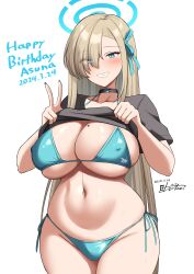 1girl absurdres asuna_(blue_archive) bikini black_shirt blonde_hair blue_archive blue_bikini blue_eyes blue_halo blue_ribbon blush breasts clothes_lift covered_erect_nipples dated eyes_visible_through_hair grin hair_over_one_eye hair_ribbon halo highres large_breasts long_hair looking_at_viewer lu_ke_ge_ge millennium_science_school_logo mole mole_on_breast navel ribbon shirt shirt_lift side-tie_bikini_bottom signature simple_background smile solo swimsuit v very_long_hair white_background
