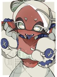 1girl absurdres asymmetrical_bangs bandeau border bottle_on_head breasts bright_pupils collarbone colored_eyelashes colored_tongue commentary_request cross-shaped_pupils dark-skinned_female dark_skin detached_sleeves fangs frye_(splatoon) frye_(unused_grand_festival_moray_sleeves)_(splatoon) glass_bottle grey_background grey_eyes grey_hair hair_ornament highres inkling long_eyelashes long_pointy_ears long_sleeves maki_chaa medium_hair midriff navel nintendo no_nose open_mouth pants pointy_ears prototype_design purple_tongue sleeves_past_fingers sleeves_past_wrists solo splatoon_(series) splatoon_3 symbol-shaped_pupils tentacle_hair tongue tongue_out watermark white_bandeau white_border white_pants white_pupils white_sleeves x_hair_ornament