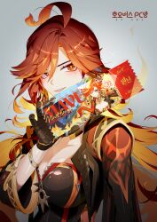 Rule 34 | 1girl, absurdres, black gloves, black jacket, blonde hair, blush, breasts, cleavage, genshin impact, gloves, grey background, hair between eyes, highres, jacket, jelmul, long hair, looking at viewer, mavuika (genshin impact), multicolored hair, red eyes, red hair, sidelocks, simple background, smile, solo, two-tone hair, upper body