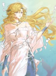 1girl :d air_bubble bare_shoulders blonde_hair blue_eyes bubble dress flower hair_flower hair_ornament hand_up highres jewelry long_dress long_hair looking_up mermaid monster_girl necklace off-shoulder_dress off_shoulder open_mouth rang_wo_zai_shui_10_fenzhong reverse:1999 scales side_slit smile solo underwater upper_body very_long_hair vila_(reverse:1999) white_dress white_flower