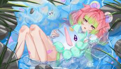 1girl animal colored_tips green_hair highres long_hair multicolored_hair nonsang_08 open_mouth partially_submerged pink_hair purple_eyes second-party_source stronny_cuttles symbol-shaped_pupils vallure virtual_youtuber water wet wet_hair