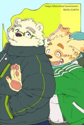 &gt;_&lt; 2boys animal_ears bear_boy bear_ears black_jacket blush character_name cigarette colored_tips commentary_request copyright_name cu_sith_(housamo) dog_boy dog_ears dog_nose english_text engrish_text fangs floppy_ears from_behind furry furry_male glasses green_jacket green_scarf highres hug jacket leib_(housamo) looking_at_another looking_back male_focus multicolored_hair multiple_boys noko_(noku_illust) open_mouth pawpads ranguage scarf smile smoking tokyo_houkago_summoners translated white_fur yellow_fur