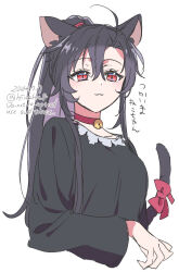 1girl :3 ahoge alternate_costume animal_ear_fluff animal_ears bell black_hair black_shirt blush bow breasts cat_ears cat_girl cat_tail closed_mouth collar cropped_torso dated eyelashes genderswap genderswap_(mtf) hair_between_eyes highres jingle_bell kemonomimi_mode kimako_(kimako_8) long_hair long_sleeves looking_at_viewer medium_breasts modao_zushi neck_bell ponytail red_bow red_collar red_eyes ribbon shirt sidelocks simple_background smile solo tail tail_bow tail_ornament twitter_username upper_body wei_wuxian white_background