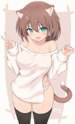 1girl animal_ears black_thighhighs blush bottomless breasts brown_hair cat_ears cat_girl cat_tail cowboy_shot fang green_eyes hair_between_eyes hands_up highres large_breasts looking_at_viewer off-shoulder_sweater off_shoulder open_mouth original seseragi_(star4rats) short_hair signature skin_fang sweater tail thighhighs two-tone_background v white_sweater