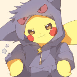animal_hood black_hoodie brown_eyes chiko_(chi_p_71) closed_mouth colored_sclera commentary_request cosplay gen_1_pokemon gengar gengar_(cosplay) highres hood hoodie looking_at_viewer nintendo pikachu pokemon pokemon_(creature) red_eyes red_sclera simple_background smile solo upper_body white_background yellow_fur zipper