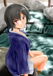 1girl amagami between_legs black_hair blue_kimono blush boulder brown_eyes commentary from_above from_side hand_between_legs japanese_clothes kimono looking_at_viewer looking_to_the_side looking_up murasaki_iro nanasaki_ai onsen parted_lips partially_submerged revision rock short_hair sitting smile soaking_feet solo water white_kimono yukata