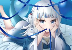 1girl absurdres blue_eyes blue_hair blue_hoodie fins fish_tail gawr_gura gawr_gura_(1st_costume) grey_hair hair_ornament highres hololive hololive_english hood hoodie looking_at_viewer medium_hair mouth_hold multicolored_hair sei_joshikou shark_girl shark_hair_ornament shark_tail smile solo streaked_hair tail two_side_up virtual_youtuber
