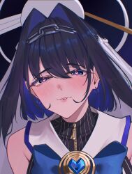 1girl absurdres black_hair blue_bow blue_eyes blue_gemstone blue_hair blush bow chain chain_headband eipanguino gem hair_intakes halo heart heart-shaped_gem heart-shaped_pupils highres hololive hololive_english looking_at_viewer mechanical_halo ouro_kronii ouro_kronii_(1st_costume) parted_lips solo symbol-shaped_pupils virtual_youtuber