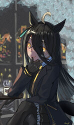 1girl ahoge animal_ears black_coat black_gloves black_hair black_shirt black_skirt cityscape closed_mouth coat coffee crossed_bangs crossed_legs ear_tag earrings elbow_on_table eyes_visible_through_hair gloves grey_hair hair_between_eyes hand_on_own_face highres horse_ears horse_girl horse_tail jewelry lionel_jpn long_bangs long_hair_between_eyes long_sleeves manhattan_cafe_(umamusume) multicolored_hair navel necktie pleated_skirt shirt single_earring skirt smile solo steam table tail umamusume yellow_eyes yellow_necktie