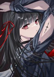 1girl arm_cutout arm_up black_choker black_hair black_shirt bright_pupils chisa_(wuthering_waves) choker commentary from_side hair_ribbon highres long_hair looking_at_viewer looking_to_the_side mole mole_under_eye neckerchief parted_lips red_eyes red_neckerchief red_ribbon ribbon sailor_collar shirt solo tacet_mark_(wuthering_waves) uissu upper_body white_pupils white_sailor_collar wuthering_waves