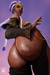 1girl absurdres ass bodypaint braid braided_ponytail breasts clothes_pull dark-skinned_female dark_skin dolores_(kof) dress female_focus from_behind frostyvector glasses gold green_eyes highres huge_ass large_breasts long_hair long_sleeves looking_at_viewer looking_back multicolored_hair purple_hair round_eyewear the_king_of_fighters thick_lips thighs two-tone_hair white_hair