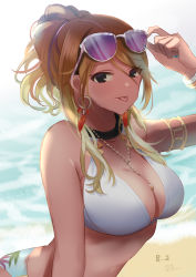 1girl :p absurdres arm_up armlet beach bikini blonde_hair bracelet breasts brown_hair cleavage dark-skinned_female dark_skin earrings eyewear_on_head unworn_eyewear highres holding holding_removed_eyewear idolmaster idolmaster_shiny_colors izumi_mei jewelry kevn large_breasts leaning_forward looking_at_viewer mismatched_bikini nail_polish necklace outdoors ponytail solo swimsuit tinted_eyewear tongue tongue_out wavy_hair