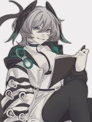 1girl arknights black_pantyhose book chinese_commentary coat dress feathered_wings green_eyes grey_background grey_dress grey_hair hair_between_eyes head_wings highres ho&#039;olheyak_(arknights) holding holding_book hood hood_down knee_up looking_at_viewer looking_to_the_side open_book open_clothes open_coat pantyhose parted_lips short_hair simple_background sitting smile snake_girl snake_tail solo tail wavy_hair wings xingying217