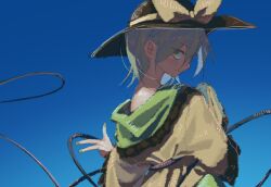 1girl back backlighting black_hat blue_background blush_stickers bow closed_mouth cowboy_shot frilled_shirt_collar frilled_sleeves frills gradient_background green_eyes green_hair green_nails hat hat_ribbon highres komeiji_koishi looking_at_viewer looking_to_the_side nape open_clothes open_shirt ribbon seductive_smile shirt short_hair single_bare_shoulder smile solo touhou tuck_(tuck23978434) w yellow_bow yellow_shirt
