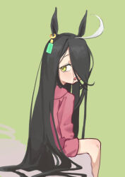 1girl aged_down ahoge animal_ears black_hair brown_hoodie brown_shorts ear_tag earrings expressionless hair_over_one_eye hood hood_down hoodie horse_ears horse_girl jewelry long_hair long_sleeves manhattan_cafe_(umamusume) multicolored_hair parted_lips shorts simple_background single_earring solo umamusume very_long_hair white_hair xiaofaf34040148 yellow_background yellow_eyes