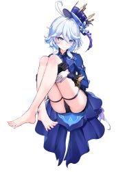 1girl absurdres ahoge ascot asymmetrical_gloves barefoot black_gloves black_shorts blue_ascot blue_coat blue_eyes blue_hair blue_hat blue_pupils brooch coat drop-shaped_pupils furina_(genshin_impact) genshin_impact gloves grey_background hair_between_eyes hat heterochromia highres invisible_chair jewelry long_sleeves looking_at_viewer mismatched_gloves momiji_akiba multicolored_hair short_shorts shorts simple_background sitting smile solo streaked_hair symbol-shaped_pupils toes top_hat two-tone_hair white_gloves white_hair