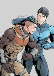 2boys artist_name batman_(series) belt black_belt black_bodysuit black_hair black_shirt blue_bodysuit blush bodysuit brothers brown_pants brown_vest closed_eyes covered_abs dc_comics dick_grayson evinist grey_background highres hood hood_down jason_todd large_pectorals male_focus multiple_boys muscular muscular_male nightwing pants pectorals red_hood_(dc) shirt short_hair siblings simple_background smile superhero_costume two-tone_bodysuit undercut vest
