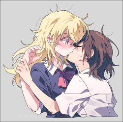 2girls black_shirt blonde_hair blush bow bowtie brown_hair closed_eyes collared_shirt commentary_request grey_background holding_another&#039;s_wrist kiss long_hair maribel_hearn medium_hair multiple_girls re_ghotion red_bow red_bowtie shirt short_sleeves simple_background touhou usami_renko white_shirt yellow_eyes yuri