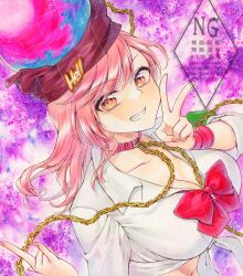 1girl alternate_costume alternate_hair_color alto2019 breasts cleavage collarbone grin hecatia_lapislazuli highres large_breasts looking_at_viewer pink_eyes pink_hair purple_background smile solo teeth touhou touhou_lostword underworld_(ornament) upper_body
