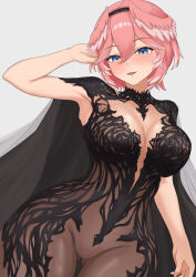 1girl absurdres arm_up armpits black_cape black_dress black_hairband blue_eyes breasts cape chronopattern_dress colored_tips dress gluteal_fold grey_background groin hair_between_eyes hair_wings hairband highres hololive large_breasts medium_hair meme_attire multicolored_hair open_mouth pink_hair simple_background smile solo takane_lui thighs two-tone_hair virtual_youtuber yomocha_skebmu_ji_zhong