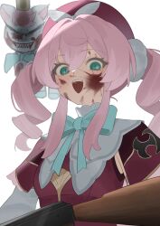 1girl aqua_bow aqua_bowtie aqua_eyes aqua_hair blood blood_on_cheek blood_on_face bow bowtie curly_hair dress evil_smile flasso hair_between_eyes hat highres honkai:_star_rail honkai_(series) hyacine_(honkai:_star_rail) little_ica_(honkai:_star_rail) long_hair long_sleeves looking_at_viewer open_mouth pink_hair red_dress red_hat sharp_teeth simple_background smile teeth twintails upper_teeth_only weapon white_background wide-eyed winged_hat
