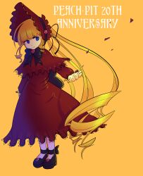 1girl absurdres anniversary black_bow black_bowtie black_shoes blonde_hair blue_eyes blunt_bangs bonnet bow bowtie brooch capelet closed_mouth commentary dress drill_hair drill_sidelocks english_commentary flat_chest flower flower_brooch footwear_flower frilled_capelet frilled_dress frills full_body highres lolita_fashion long_dress long_hair long_sleeves looking_to_the_side lunardances orange_background pantyhose petals pink_flower pink_rose red_capelet red_dress red_headwear rose rozen_maiden shinku shoes sidelocks simple_background smile solo standing twintails very_long_hair white_pantyhose