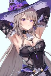 1girl armpits arms_behind_head arms_up black_dress black_sleeves breasts cleavage commentary_request detached_sleeves dress flower grey_hair hat hat_flower herta_(honkai:_star_rail) highres honkai:_star_rail honkai_(series) jewelry kadokadokado key key_necklace large_breasts long_hair looking_at_viewer necklace parted_bangs purple_eyes purple_flower purple_hat simple_background solo strapless strapless_dress the_herta_(honkai:_star_rail) upper_body white_background witch_hat