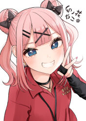 Rule 34 | 1girl, black bow, bow, collared shirt, commentary request, double bun, fang, fingernails, grin, hair bow, hair bun, hair ornament, hairclip, highres, kentaurosu, long fingernails, long hair, looking at viewer, original, pink hair, red nails, sharp fingernails, shirt, short sleeves, simple background, smile, solo, translation request, twintails, upper body, v, white background, x hair ornament