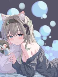 1girl animal_ear_fluff animal_ears bare_shoulders black_hairband blush breasts cat_ears cat_girl closed_mouth firefly_(honkai:_star_rail) gradient_hair grey_hair grey_sweater hair_between_eyes hair_intakes hair_ornament hairband highres honkai:_star_rail honkai_(series) houshanjun long_hair long_sleeves looking_at_viewer medium_breasts multicolored_hair off-shoulder_sweater off_shoulder official_alternate_costume pillow pink_eyes smile solo stelle_(honkai:_star_rail) sweater trailblazer_(honkai:_star_rail)