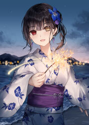 1girl asle black_hair blue_flower date_a_live earrings floral_print flower hair_flower hair_ornament heterochromia highres holding holding_fireworks japanese_clothes jewelry kimono night night_sky obi purple_sash red_eyes sash sky tokisaki_kurumi water white_kimono yellow_eyes