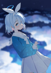 1girl absurdres arona_(blue_archive) blue_archive blue_eyes blue_hair blue_halo blue_shirt bow_hairband braid choker colored_inner_hair cowboy_shot dutch_angle hairband halo highres long_sleeves medium_hair miniskirt multicolored_hair pink_hair pleated_skirt puffy_long_sleeves puffy_sleeves reiami sailor_collar shirt side_braid skirt solo white_choker white_hairband white_sailor_collar white_skirt