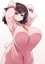 1girl :3 alternate_breast_size animal_ears arms_behind_head arms_up blush breasts brown_hair carrot_necklace closed_mouth commentary cowboy_shot dress floppy_ears highres huge_breasts inaba_tewi jewelry looking_at_viewer medium_hair necklace pink_dress rabbit_ears rabbit_tail red_eyes rion_(user_ufvg8527) short_sleeves simple_background smile solo standing tail touhou variant_set white_background