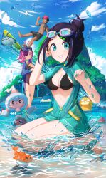 1boy 2girls alternate_costume aqua_eyes bikini black_bikini black_hair breasts cloud commentary_request dark-skinned_male dark_skin day dot_(pokemon) gen_1_pokemon gen_3_pokemon gen_4_pokemon gen_8_pokemon goggles goggles_on_head grin hair_bun hattrem holding kutsunohito liko_(pokemon) male_swimwear mantyke multicolored_hair multiple_girls nintendo open_clothes open_shirt outdoors pink_hair pokemon pokemon_(anime) pokemon_(creature) pokemon_horizons psyduck purple_hair roy_(pokemon) shirt sky smile standing surfboard swim_trunks swimsuit tatsugiri teeth two-tone_hair wailmer water water_drop wingull