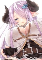 1girl 218 black_gloves blue_eyes blush breasts cleavage_cutout clothing_cutout commentary_request curled_horns draph female_focus fingerless_gloves from_below gloves granblue_fantasy hair_ornament hair_over_one_eye horns large_breasts light_purple_hair long_hair narmaya_(granblue_fantasy) pointy_ears simple_background smile solo white_background