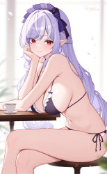 1girl absurdres bare_shoulders bikini blush bow breasts closed_mouth commentary crossed_legs cup from_side hair_bow highres large_breasts long_hair looking_at_viewer multicolored_hair origami_(poinia) paid_reward_available pointy_ears purple_bikini purple_bow purple_hair red_eyes side-tie_bikini_bottom sideboob sidelocks signature sitting smile solo streaked_hair swimsuit symbol-only_commentary teacup very_long_hair vivian_banshee zenless_zone_zero
