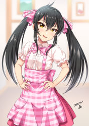1girl apron black_hair blurry blush bow bowtie collared_shirt dated depth_of_field dress_shirt female_focus hair_between_eyes hair_ornament hair_ribbon half-closed_eye hands_on_own_hips head_tilt high-waist_skirt highres idolmaster idolmaster_cinderella_girls idolmaster_cinderella_girls_starlight_stage long_hair looking_at_viewer matoba_risa photo_(object) pink_apron pink_bow pink_bowtie pink_skirt plaid_apron plaid_bow plaid_clothes plaid_ribbon pocket puffy_short_sleeves puffy_sleeves ribbon shirt short_sleeves sidelocks signature skirt smirk solo standing suspender_skirt suspenders tsurime twintails white_shirt wing_collar yellow_eyes yoohi